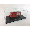 Feuerwehr LF DAF A1600 ATLAS Fertigmodell in Vitrine 1:72...