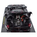 Ferrari Collection Ferrari LaFerrari Aperta  2016 Fertigmodell aus Metall mit Vitrine Maßstab  1:24